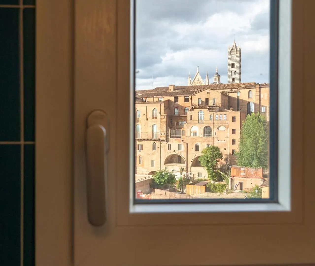 The View Apartment Siena 0*,  Italy